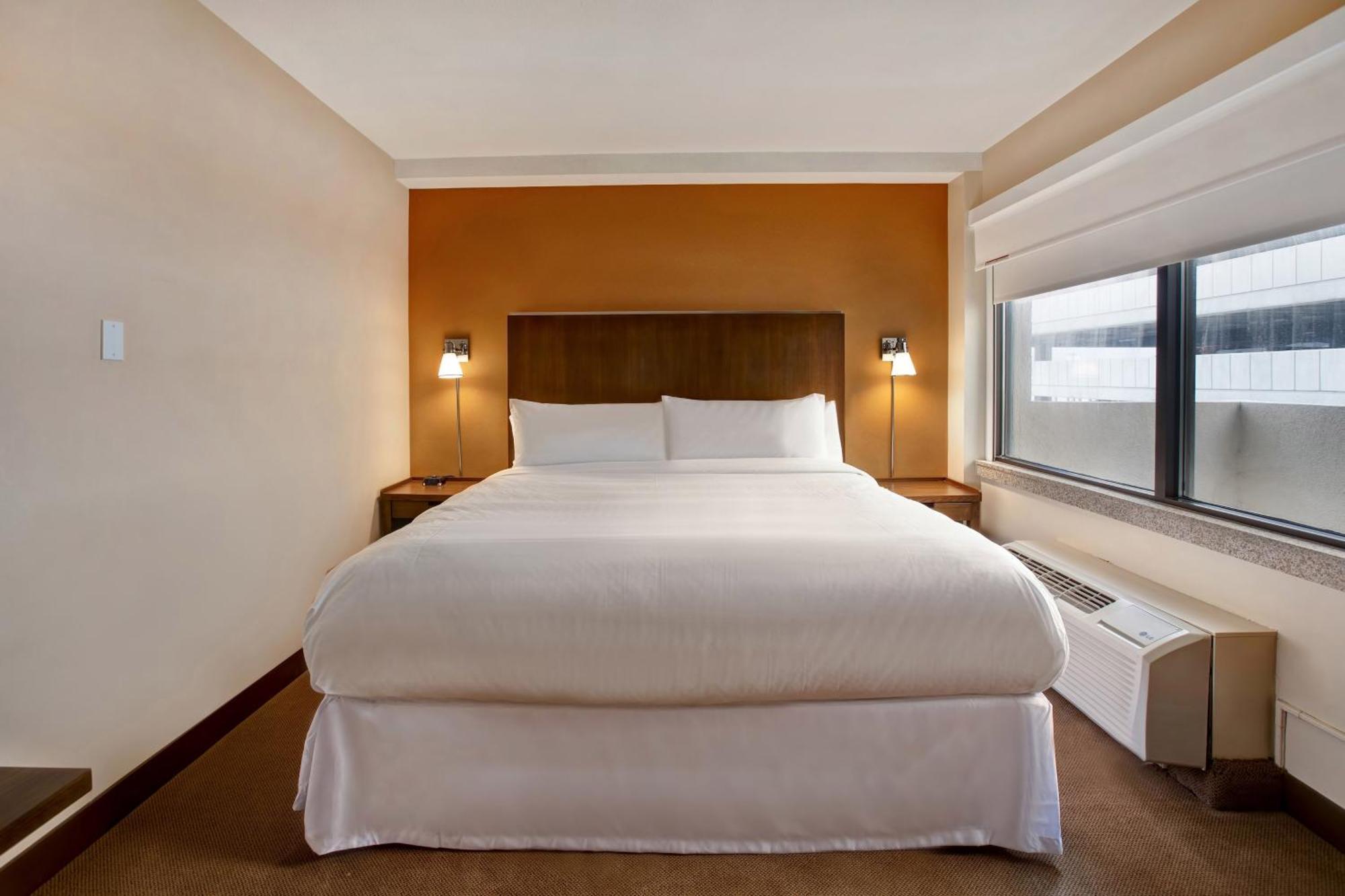 Four Points By Sheraton Peoria Eksteriør bilde